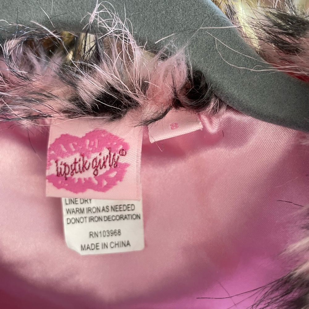 Lipstik Girls Pink Leopard Faux Fur Vest - Picture 2 of 3